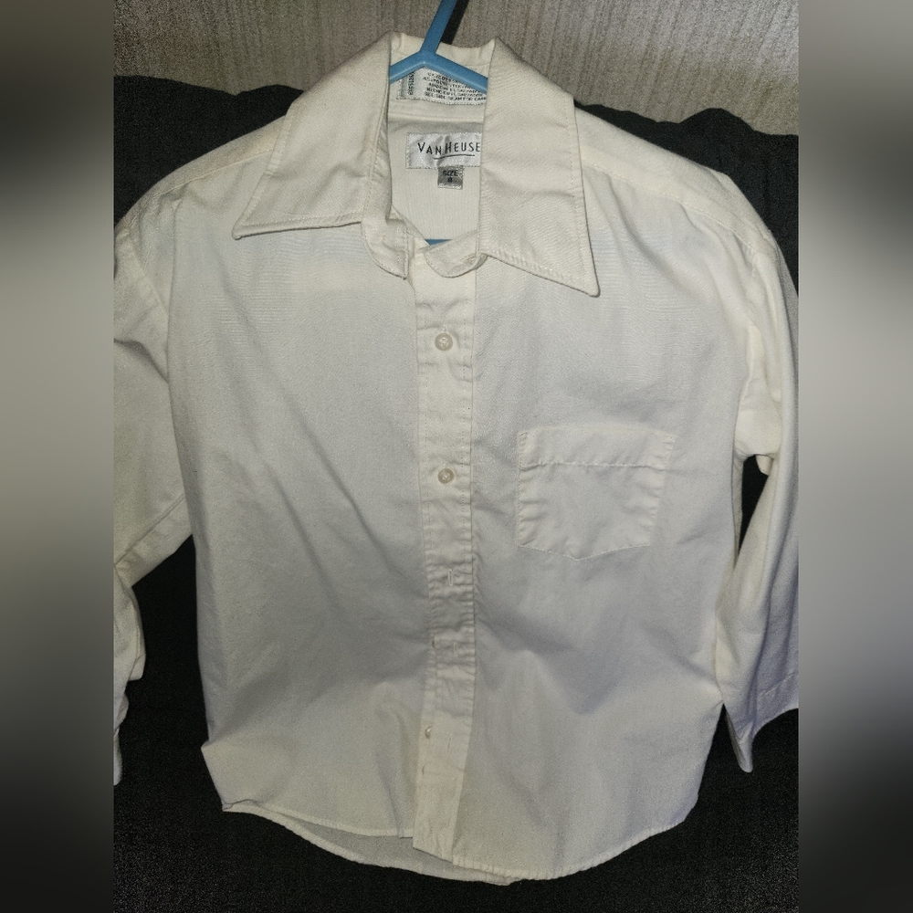 Van Heusen White button down shirt